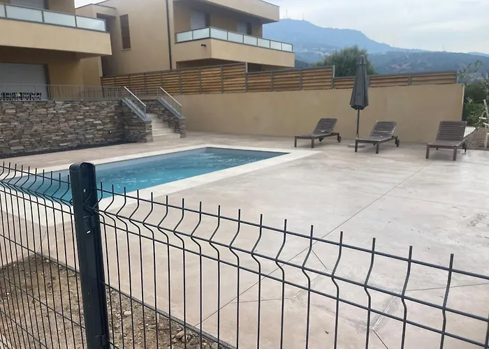 Superbe Neuve Avec Piscine -vue Mer-furiani Ferienhaus *