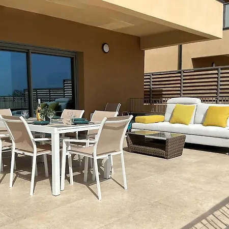 Superbe Neuve Avec Piscine -vue Mer-furiani Semesterbostad Furiani