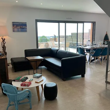 Semesterbostad Superbe Neuve Avec Piscine -vue Mer-furiani
